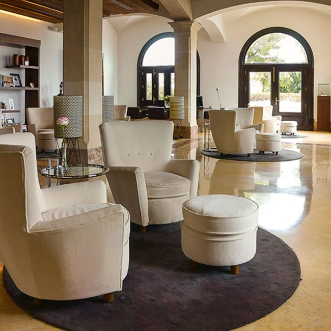 hotel-hospes-maricel-lobby