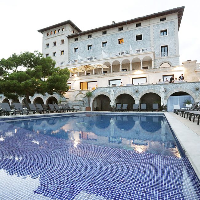 hotel-hospes-maricel-piscina