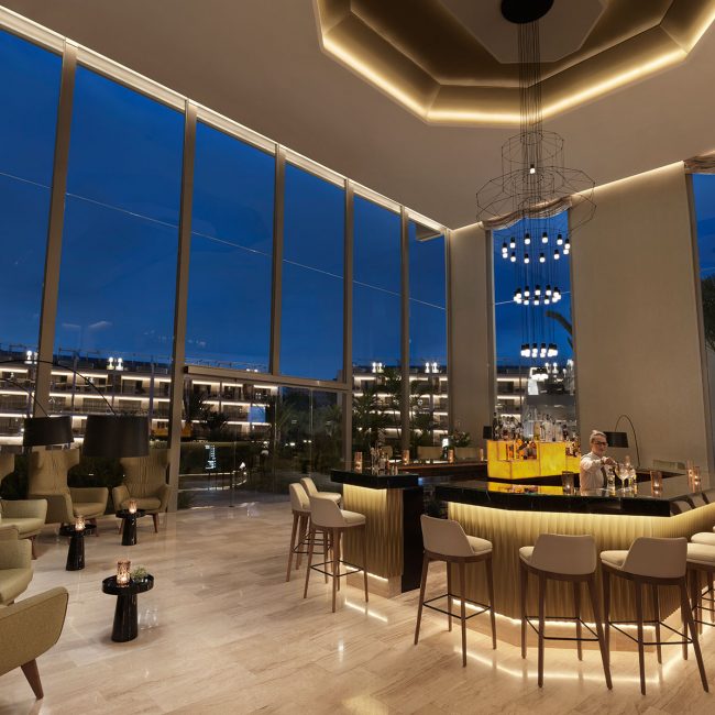 mallorcaleads-hotel-zafiro-palace-palmanova-lobby-bar