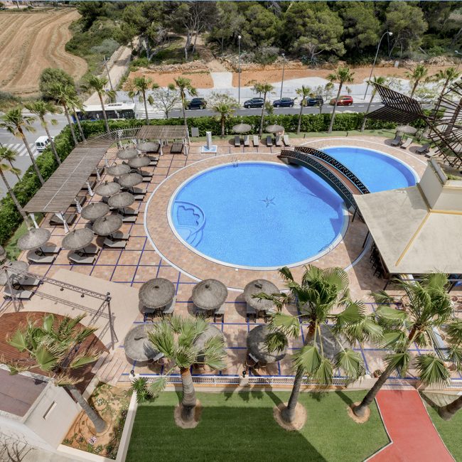 mallorcaleads-thb-el-cid-piscina-molino-views