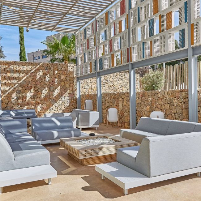 LeonardoBoutiqueMallorca-Terrace1-2023
