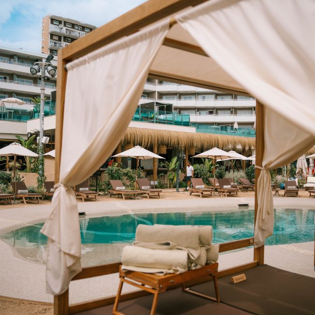 Hadleys Club Mallorca_Oasis Pool_Relax