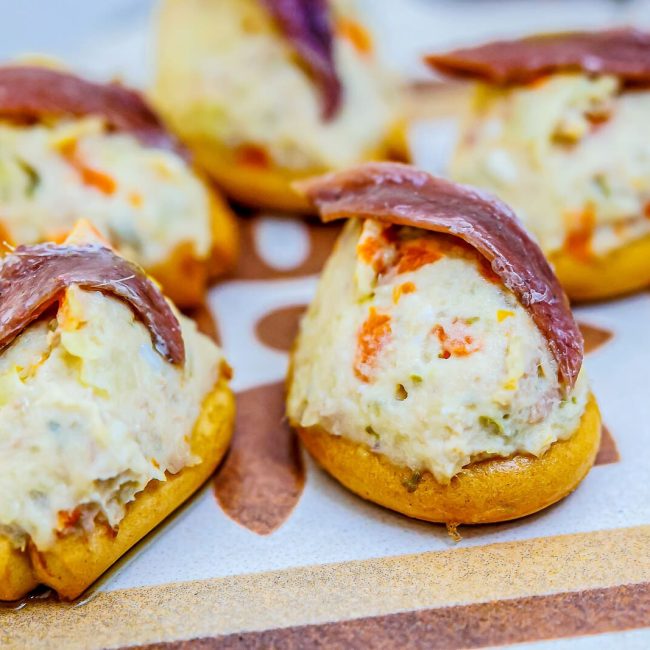 Tast Out - Aperitivos orientados a la cocina Espanola