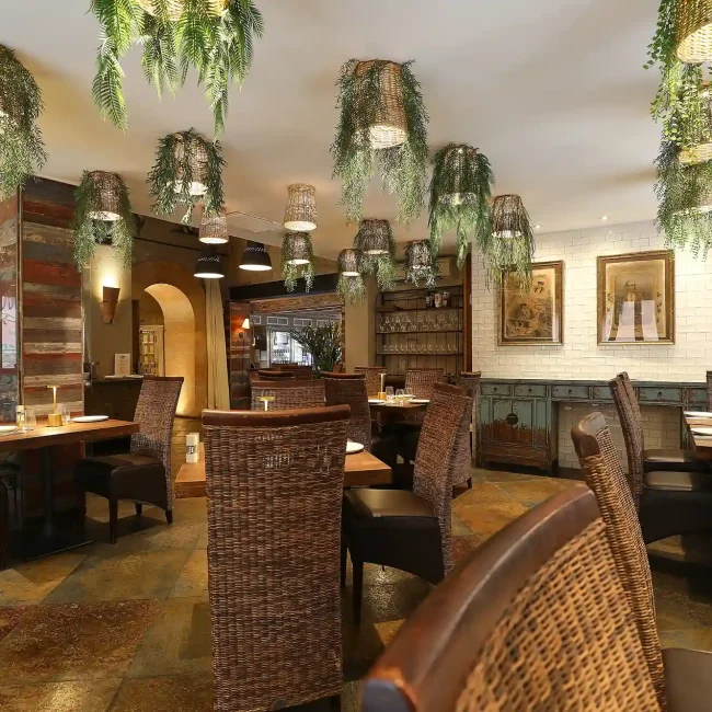 salon-restaurante-camille-2
