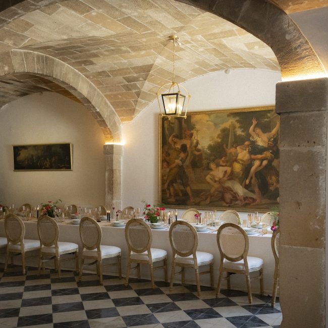 JARDIN EVENTS-MONTAJE SALON ABOVEDADO