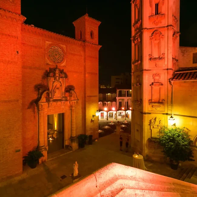 PLAZA SANTA MARIA